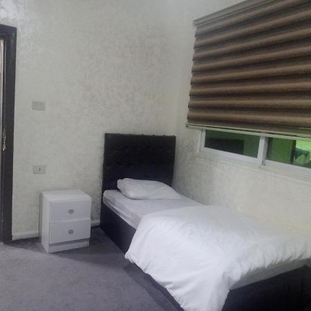 Jarajreh Apartments/ Hotel 케락 외부 사진